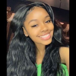 Meet your Posher, Jennifer